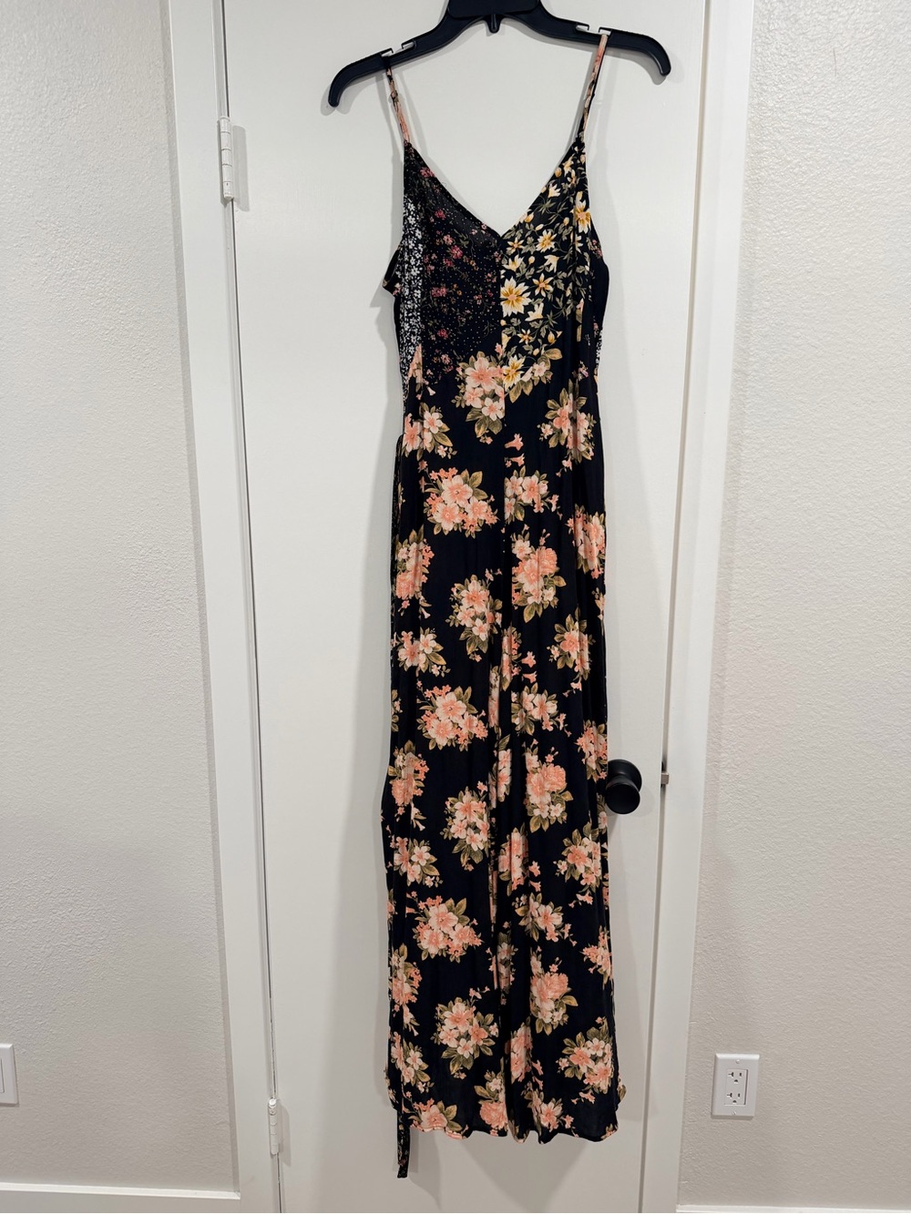 Floral Black Wide-Leg Jumpsuit